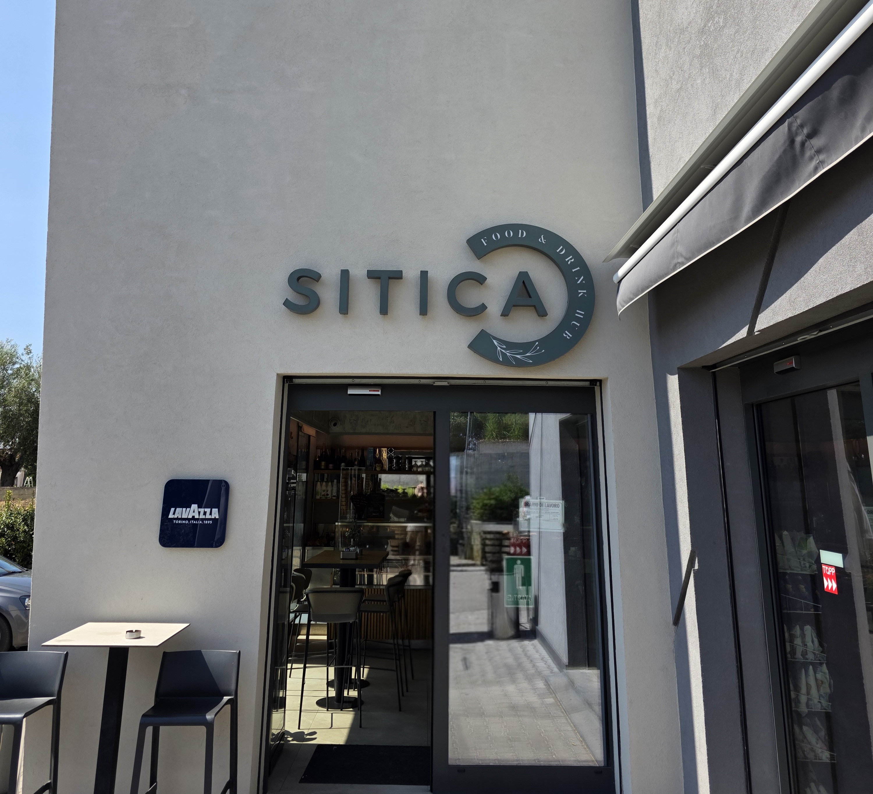 Foto dell'entrata del locale Sitica